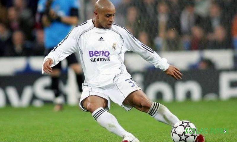 Những thành tích từ khả năng sút bóng của Roberto Carlos