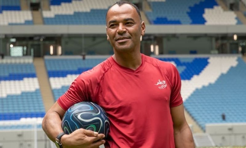 Cafu có đá cho Real Madrid không?